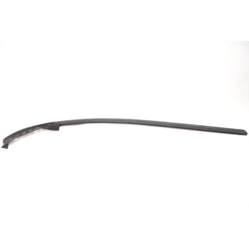 Porsche Quarter Window Seal Left – 911 07-12  997-543-485-01