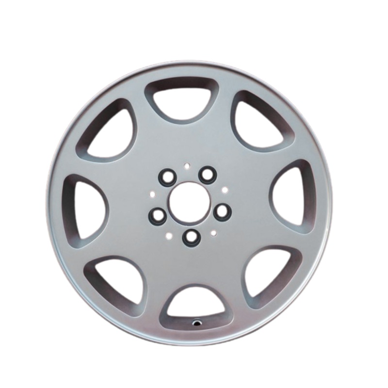Maxilite 8 Hole Style Polished Wheel – ET13 – 8×17 inch  AM8L81713po