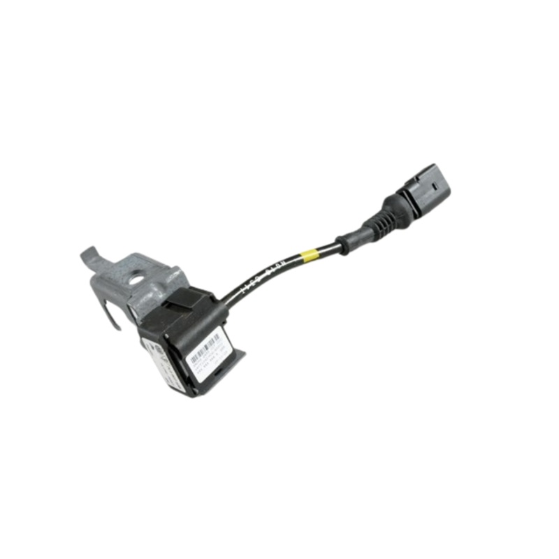 Strut Acceleration Sensor – Left – Cayenne | 2003-2006