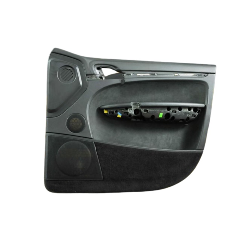 Right Door Trim Panel – Black – Cayenne | 2007-2010
