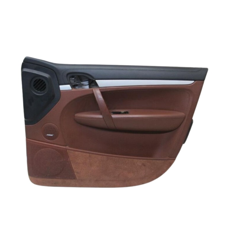 Right Door Trim Panel – Chestnut Brown – Cayenne | 2007-2010