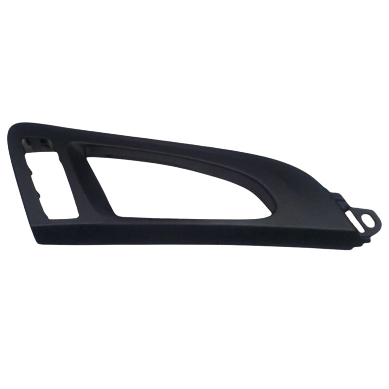 Interior Door Handle Trim – Right – Black – Cayenne | 2011-2018