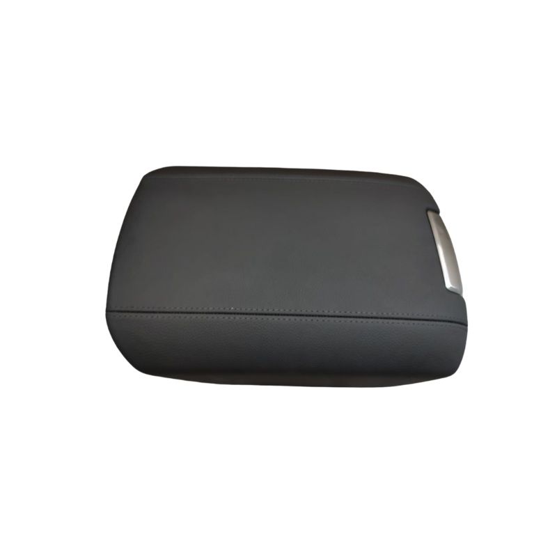 Centre Console Armrest – Black – Cayenne | 2015-2018