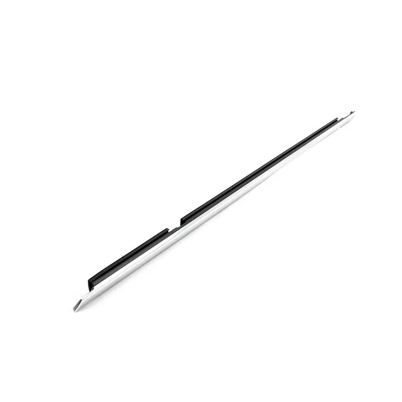 Front Left Door Belt Molding – Chrome – Cayenne | 2011-2018