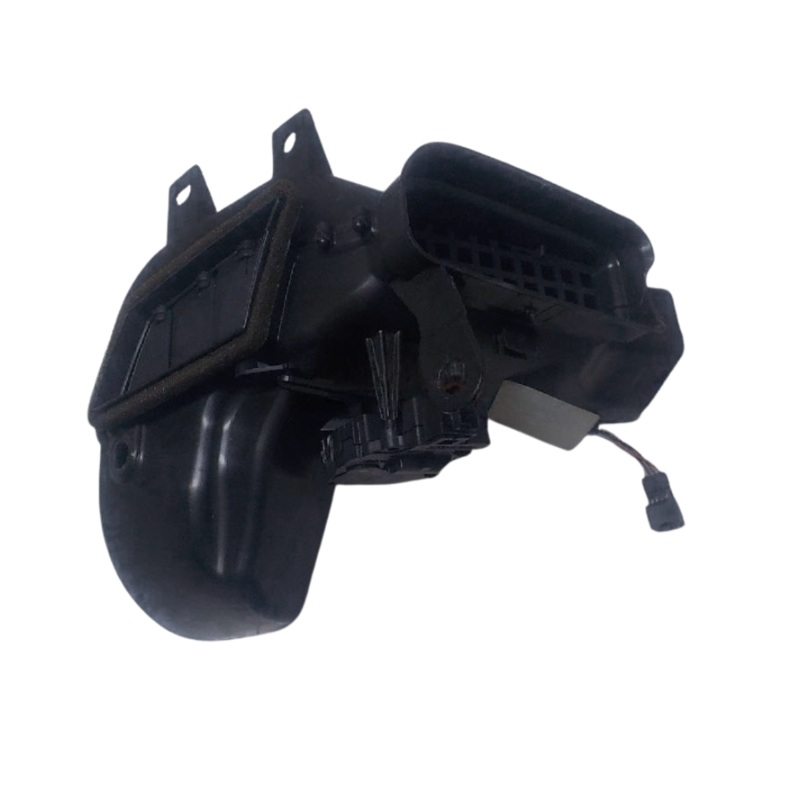 Cabin Air Guide – Center Left – Cayenne | 2011-2018