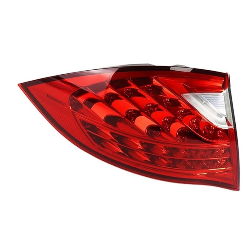 Rear Right Outer Tail Light Assembly – Cayenne | 2011-2014