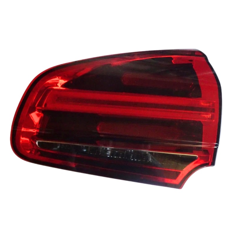 Tail Light Assembly – Right – Cayenne | 2015-2018